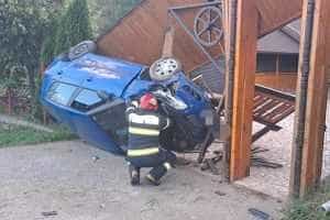 O mașină s-a răsturnat la Rociu 1 f246d4bd 3fd8 434d 8e3d d0683a5adaa0 - O mașină s-a răsturnat la Rociu