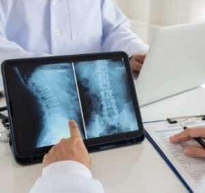 Caseta 2 radiologie digitala - Natisan: O echipă dedicată de medici, 20 DE ANI DE EXPERIENȚĂ, peste 24 de specialități