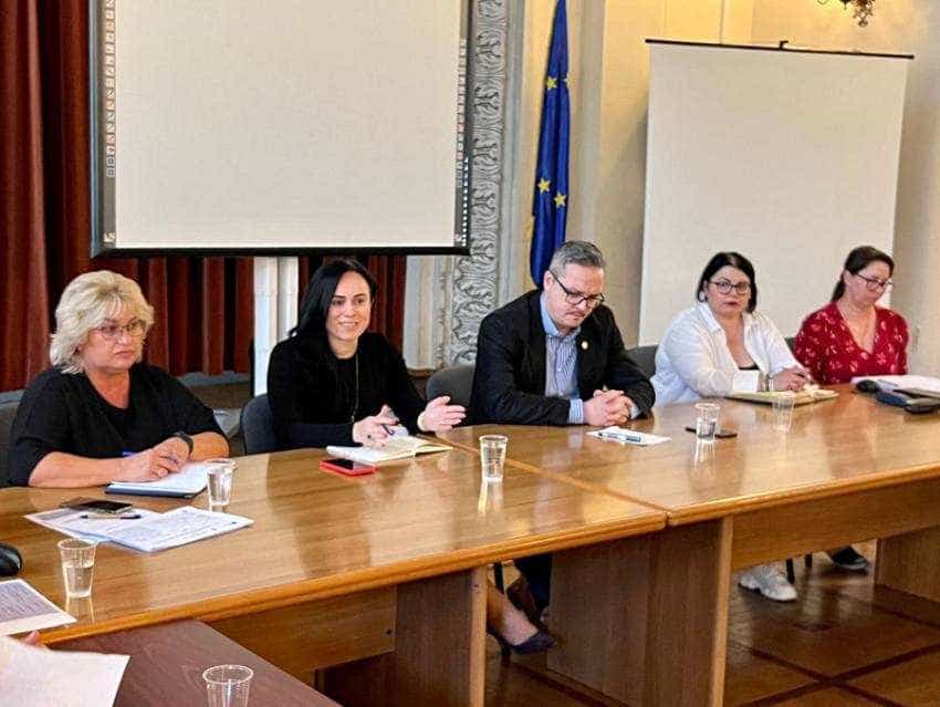 SBO cu justitia Sursa foto: Facebook Simona Bucura Oprescu