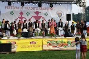 Comuna Corbeni. Se desfășoară cea de-a X-a ediție a Festivalului Tradiţii Argeşene 1 Sursă foto: CJ Argeș.