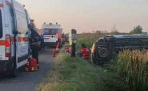 62378214 - Accident grav pe A1! O mașină s-a răsturnat
