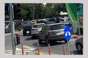 Carambol cu trei mașini implicate în zona de nord a Piteștiului! 1 accident zona nord