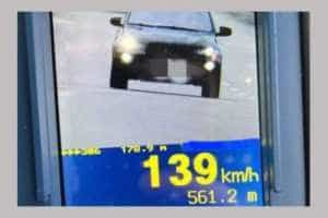Șofer prins cu 139 km/h pe raza comunei Drăganu! 23 viteza excesiva
