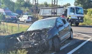 7e0f1c93 d37e 41b2 8a3f 2ed00a6b6929 - Accident cu două mașini la Albota!