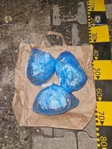 drog marijuana - Tânăr reținut, după ce i-au fost gasite peste 1 kilogram de droguri în mașină, în Târgu Mureș!