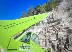 Când se termină lucrările. Se montează plase de retenție și bariere dinamice pe stâncile de pe Transfăgărășan 3 Foto: print screen Facebook CNAIR.