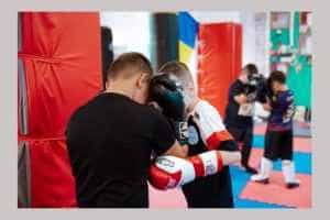 Arena Pitești se pregătește de kickboxing 1 Untitled Project 3 - Arena Pitești se pregătește de kickboxing