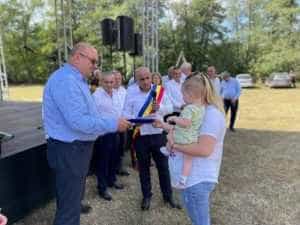 32b9cf0a cb50 4b3b 94fd fc112cec01b4 - La Brăduleț. Gospodarii au sărbătorit la „Festivalului Cașcavalului”