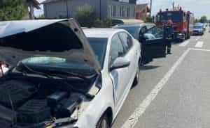 Accident rutier cu 3 mașini în Merișani! Trei victime implicate! 11 accident e1694345248878 - Accident rutier cu 3 mașini în Merișani! Trei victime implicate!