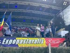 Tradiția continuă la Rucăr: ”Expopastoralis” - sărbătoarea răvășitului 2 Sursă foto: PSD Argeș.