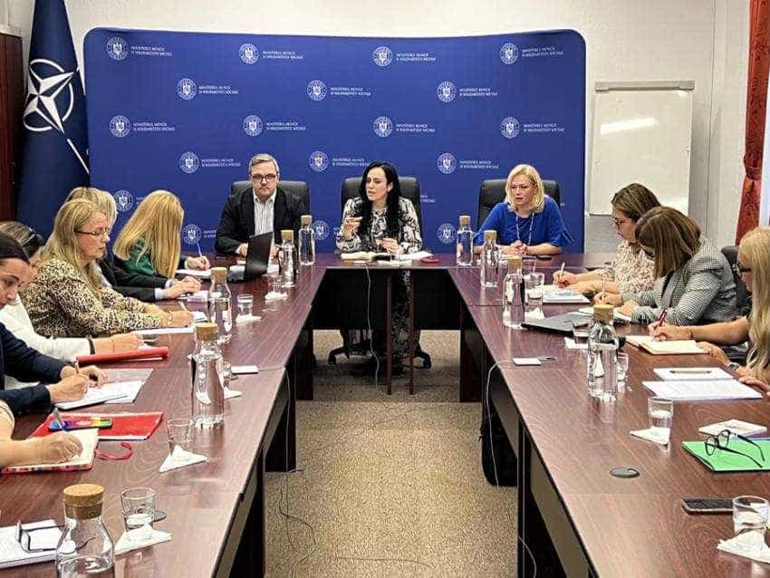 Ministerul Muncii atasati pentru probleme cu munca SBO Sursă foto: Facebook Ministerul Muncii.