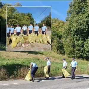 page 1 - Jandarmii argeșeni participă la „Ziua de Curățenie Națională 2023”