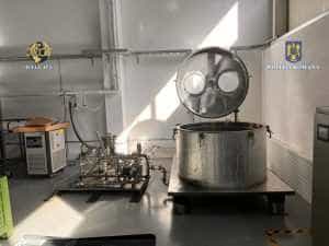 Wh21321dsatsApp Image 2023 09 19 at 12.24.03 - Droguri vândute în dispozitive de vapat și în dulciuri. Percheziții de amploare în Argeș și în țară