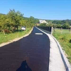 La Priboieni, continuă proiectele pentru cetățeni: asfaltare, eficiență energetică și piste pentru biciclete 2 asfaltare Priboieni