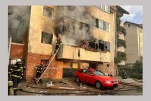 incendiu explozie bloc