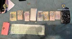 (VIDEO) Patronul unei săli de jocuri și a unui magazin din Argeș - Cămătar sub acoperire! Cum își atrăgea victimele care îi erau de fapt clienți 2 diicot1 - (VIDEO) Patronul unei săli de jocuri și a unui magazin din Argeș - Cămătar sub acoperire! Cum își atrăgea victimele care îi erau de fapt clienți