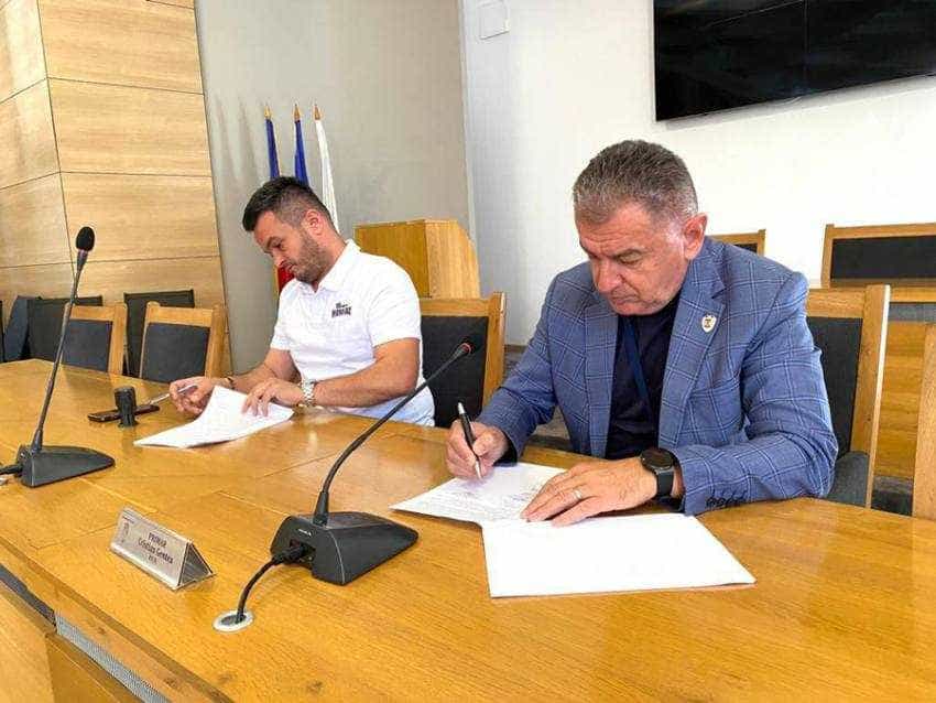 Cristian Gentea contract astra Sursă foto: Facebook Cristian Gentea.