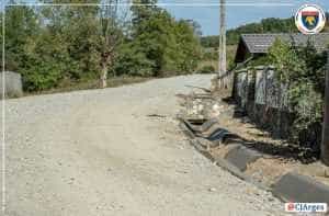 ARGEȘ. Se asfalteaza drumul județean 738 Poienari – Jugur – Mihăești 20 drumul DRUM MIHAESTI