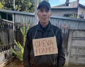 e75f4bc4 1de3 48a7 b68a d12ff7772125 - A doua zi de greva foamei pentru angajatul Parchetului de pe lângă Tribunalul Argeș