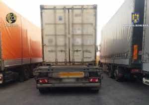 WhatsApp Image 2023 10 09 at 14.14.06 - Percheziții DIICOT în Argeș! Au introdus 186 kilograme de heroină prin Portul Constanța!