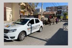 Untitled Project 10 - Căruță depistată în Trivale de polițiștii locali! Transporta lemn!