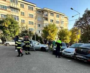 Două accidente au avut loc în Mioveni! Într-unul au fost implicate 3 mașini! 1 accident 1 - Două accidente au avut loc în Mioveni! Într-unul au fost implicate 3 mașini!