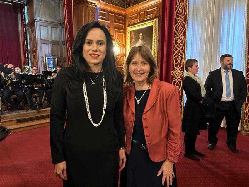 Sursă foto: Facebook Simona Bucura Oprescu.