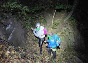 salvamont e1697996770488 - Acțiune Salvamont Argeș: 4 persoane au rămas blocate într-un abrupt de sub vârful Albina!