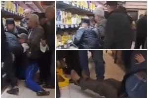 page - (VIDEO) Haos în supermarket. Clienții s-au călcat în picioare pentru o bucată de cașcaval la preț redus