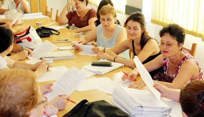 cancelarie profesori bani