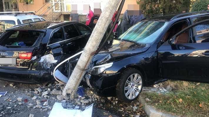 30feaf00-9735-466e-9f23-504689ccebff