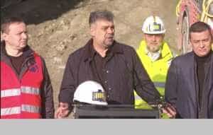 Premierul Marcel Ciolacu și ministrul Sorin Grindeanu vin în Argeș. Verifică lucrările la tunelul ”Alina”! 1 print screen video
