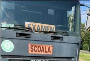 img - Tânăr prins cu droguri la examenul auto