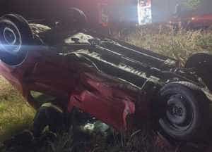 895752bb fc07 46e9 8f9f 4975fa4b7480 - Un piteștean de 19 ani, cu permisul suspendat, s-a răsturnat cu mașina în timp ce era urmărit de polițiști