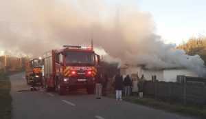 6d5e6aed 9d53 4e68 9223 b6e53cfcd7b4 - (VIDEO) Incendiu în Băbana! O casă a luat foc