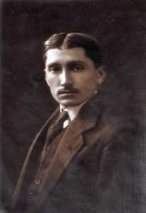 Vernisaj dedicat lui Urmuz, scriitorul născut acum 140 de ani la Curtea de Argeş 3 vernisaj Urmuz