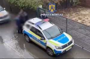 9a01d620 1f3f 4ab3 9150 ea9983304a23 - (VIDEO) Bascov: A furat scule electrice în valoare de aproximativ 7.500 de lei, dintr-o autoutilitară parcată!