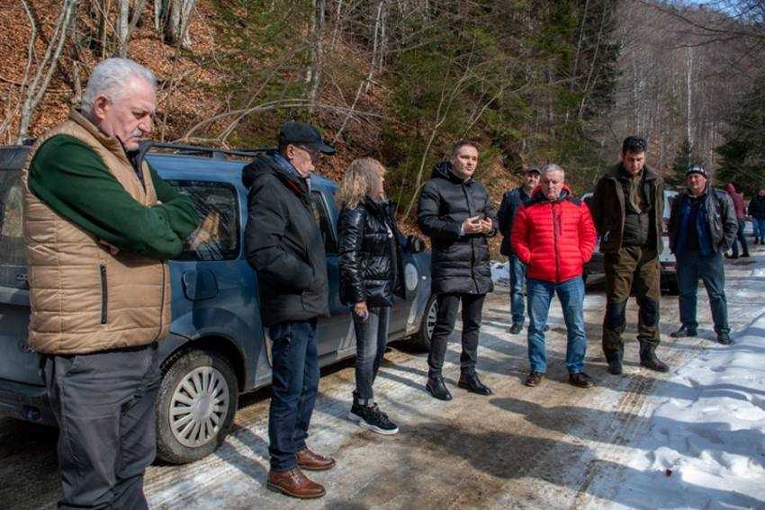 Marius Nicolaescu: ”Consiliul Județean va declasifica drumul și îl va transmite în administrarea Romsilva” 1 Sursă foto: Facebook PSD Argeș.