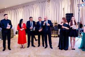 ARGEȘ: Cei mai puternici oameni din MEDIUL PUBLIC 1 Argeș MEDIUL PUBLIC