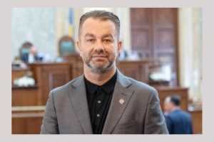 Ovidiu Puiu: Energia e motorul dezvoltării! 1 Ovidiu Puiu