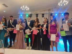 WhatsApp Image 2023 11 30 at 12.41.57 - Super Balul Bobocilor 2023 de la Colegiului Economic” Maria Teiuleanu” Pitești