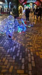 1cf64ae1 1d45 4d3c 949c 40c1e14644d7 - Zece tineri care aruncau petarde în zona centrală a Piteștiului, amendați de polițiștii locali