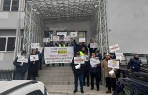 Pitești: Protest al angajaților OMV Petrom! Ce nemulțumiri au 11 4a26edf9 d722 4cfa 8759 19b8e6e16288 - Pitești: Protest al angajaților OMV Petrom! Ce nemulțumiri au