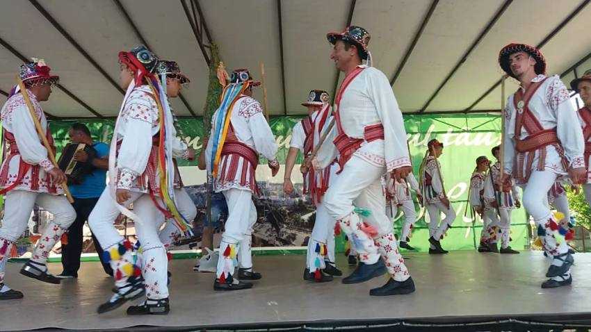 calusarii Costești calusarii Costești