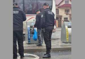Aveți grijă! Poliția Locală Pitești vă poate amenda pentru folosirea platformelor de gunoi în mod necorespunzător 24 Sursă foto: Facebook Primăria MUnicipiului Pitești