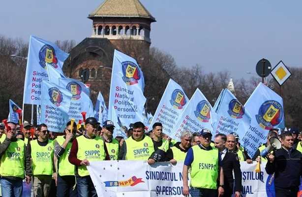 Polițiști protest