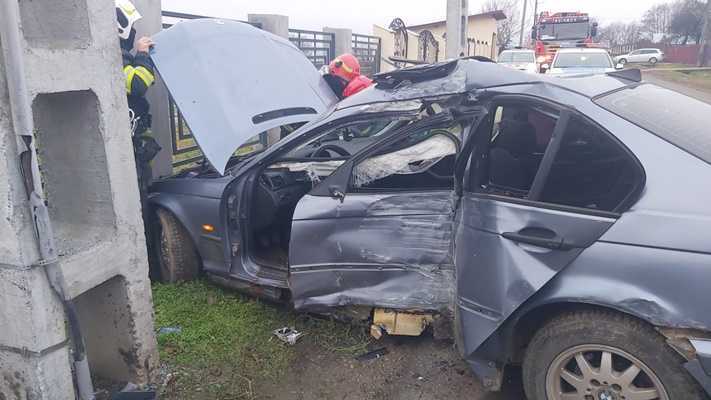 3c5c9e9c-e95a-4202-8c58-a5090322b7eb