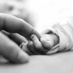 Și-au vândut copilul de 3 săptămâni pentru 7.000 de euro 10 bebeluș