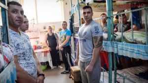 Condiții mai bune pentru deținuții din Penitenciarul Mioveni, după sesizările către Avocatul Poporului! 5 detinuti - Condiții mai bune pentru deținuții din Penitenciarul Mioveni, după sesizările către Avocatul Poporului!