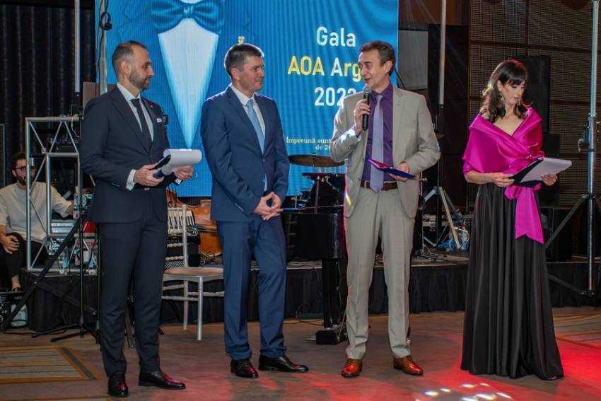 Gala AOA Argeș. Cristian Gentea: ”Multe dintre propunerile oamenilor de afaceri sunt deja proiecte” 1 Sursă foto:Facebook CJ Argeș.